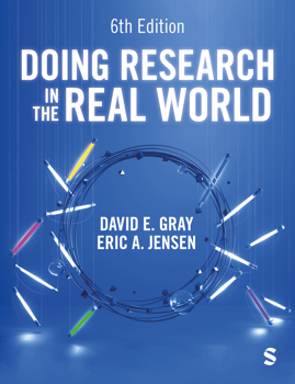 Paperback Doing Research in the Real World Book
