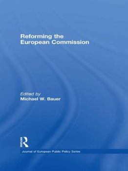 Paperback Reforming the European Commission Book