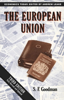 Paperback The European Union Book
