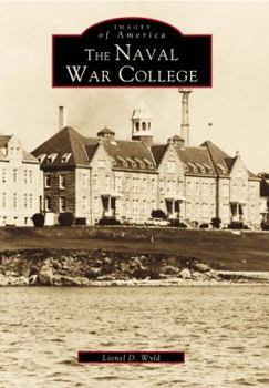 Paperback The Naval War College Book