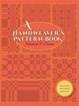 Hardcover A Handweaver's Pattern Book