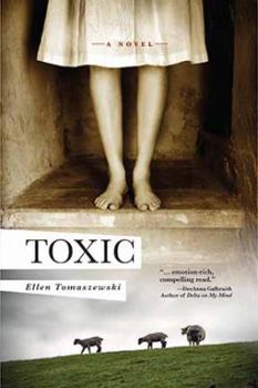 Paperback Toxic: A novel of suspense Book