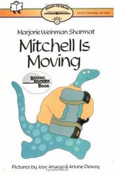 Paperback Mitchell Is Moving: Ready-To-Read Level 3 Book