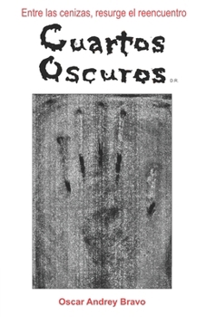 Paperback Cuartos Oscuros [Spanish] Book