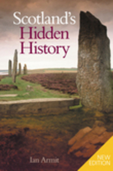 Paperback Scotland's Hidden History Book