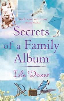Paperback Secrets of a Family Album. Isla Dewar Book