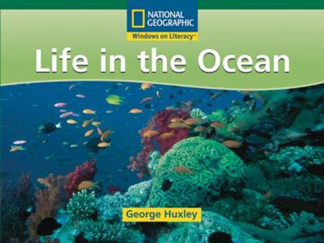 Paperback Windows on Literacy Fluent (Science: Life Science): Life in the Ocean Book