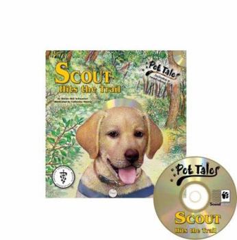 Paperback Scout Hits the Trail [With CD] Book