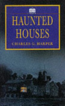 Paperback Haunted houses. Book