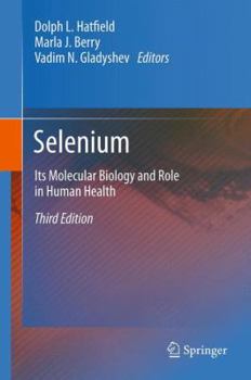 Paperback Selenium: Its Molecular Biology and Role in Human Health Book