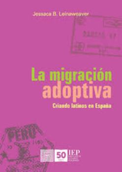 Paperback La migración adoptiva [Spanish] Book