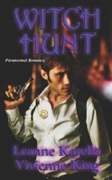 Paperback Witch Hunt Book