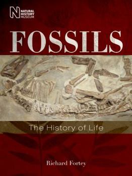 Hardcover Fossils: The History of Life Book