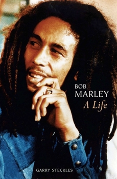 Paperback Bob Marley: A Life Book