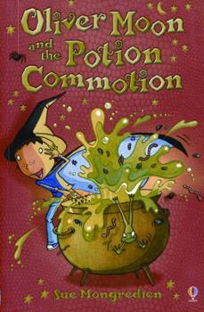 Paperback Oliver Moon and the Potion Commotion Book