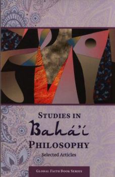 Paperback Studies in Baha'i Philosophy: Selected Articles Book