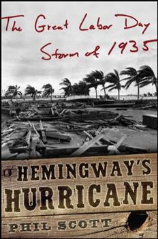 Paperback Hemingway's Hurricane: The Great Florida Keys Storm of 1935 Book