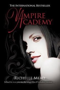 Paperback Vampire Academy Book