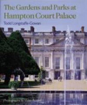 Hardcover The Gardens and Parks at Hampton Court Palace Book