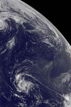 Paperback The Earth Notebook Book