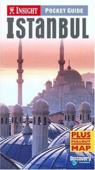Paperback Istanbul [With Pull-Out] Book