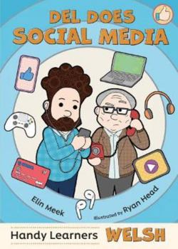 Paperback Del Does Social Media Book