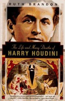 Paperback The Life and Many Deaths of Harry Houdini (Kodansha Globe) Book