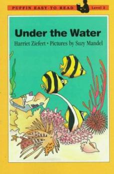 Paperback Under the Water: Level 2 Book