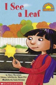 Paperback I See A Leaf (level 1) (Hello Reader) Book