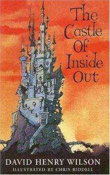 Paperback The Castle of Inside Out [Large Print] Book