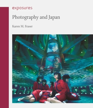 Paperback Photography and Japan Book