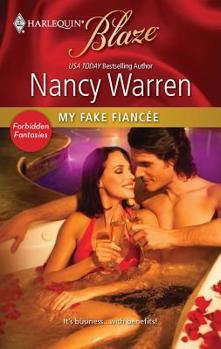Mass Market Paperback My Fake Fiancée Book