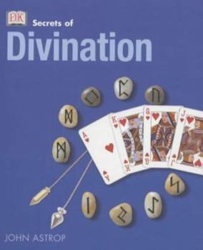 Paperback DK Secrets of Divination (DK Secrets of ...) Book