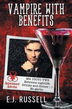 Paperback Vampire With Benefits Book