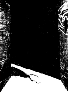 Paperback Minotaur: A small-town thriller Book