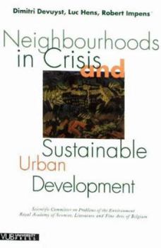 Paperback Neighborhoods in Crises and Sustainable Urban Development Book