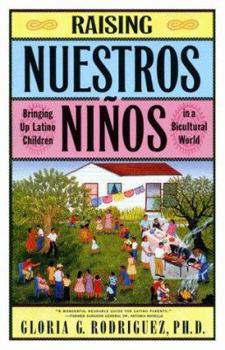 Paperback Raising Nuestros Ninos: Bringing Up Latino Children in a Bicultural World Book