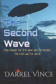 Paperback The Second Wave Book