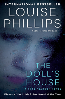 Paperback The Doll's House Book