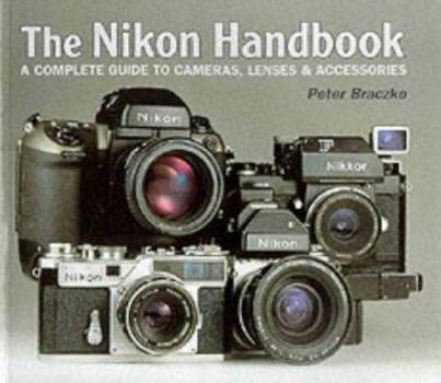 Paperback The Nikon Master Handbook Book