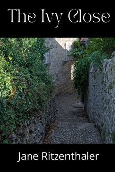 Paperback The Ivy Close Book