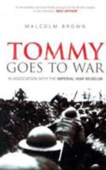 Paperback Tommy Goes to War Book