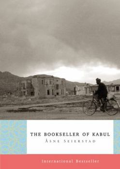 Hardcover The Bookseller of Kabul Book