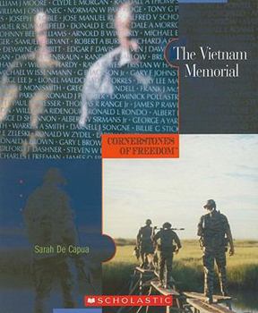 Paperback The Vietnam Memorial Book