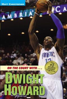 Paperback On the Court With...Dwight Howard Book