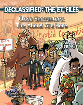 Paperback Close Encounters: The Aliens Are Here Book