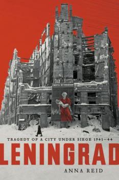 Paperback Leningrad: Tragedy of a City Under Siege 1941-44 Book