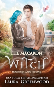 Paperback The Macaron Witch Book