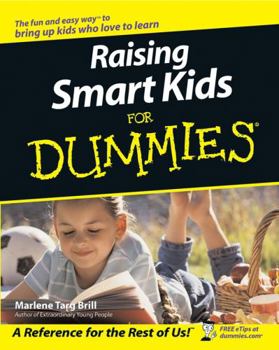 Paperback Raising Smart Kids for Dummies Book