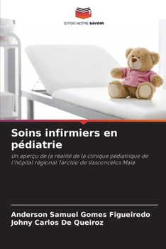 Paperback Soins infirmiers en pédiatrie [French] Book